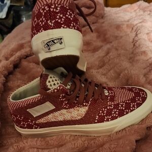 Vans Red and White Patterned Sneakers